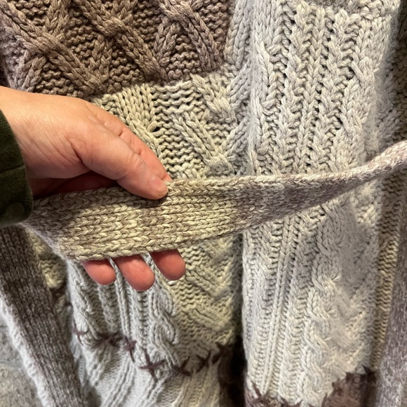 Chico’s Chunky Cable Knit Sweater Wool, Angora, Cashmere Blend Belted Cardigan - Picture 7 of 7